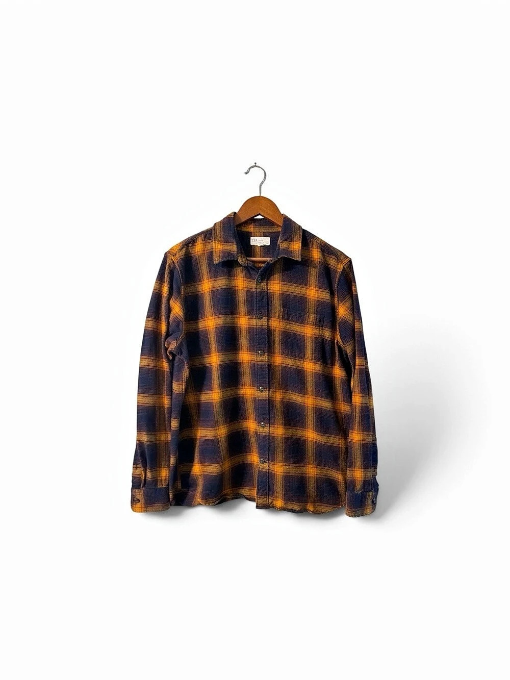 Grunge Gap Men’s Large Navy Mustard Plaid Flannel Shirt Standard Fit Outdoorsy